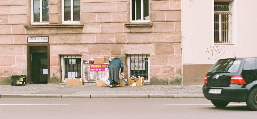 découvrez l'importance du soutien social dans notre vie quotidienne. explorez comment les relations interpersonnelles, les communautés et le partage d'expériences contribuent à notre bien-être mental et émotionnel. apprenez des stratégies pour renforcer vos liens sociaux et améliorer votre qualité de vie.