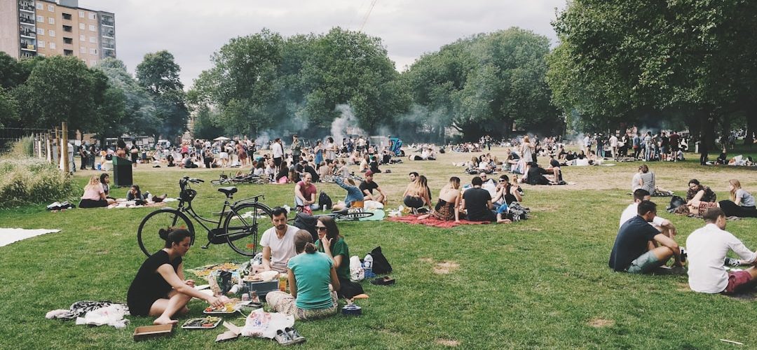 découvrez l'art du barbecue avec nos conseils, recettes et idées pour créer des repas savoureux en plein air. transformez vos grillades en un festin mémorable et partagez des moments conviviaux avec vos proches.