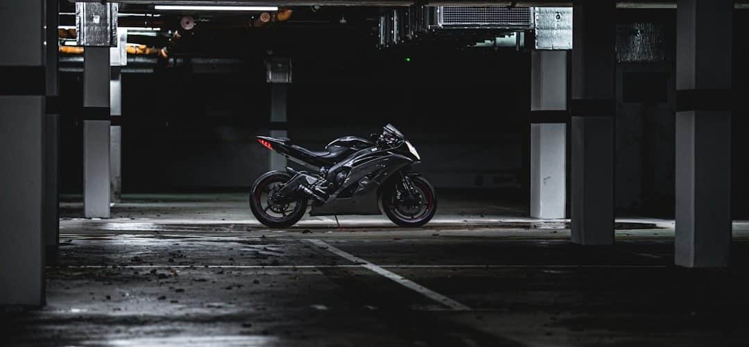 découvrez l'univers des sportbikes : des motos hautes performances alliant puissance, agilité et design. plongez dans les dernières nouveautés, conseils d'achat et guides d'entretien pour les passionnés de vitesse et de sensations fortes.